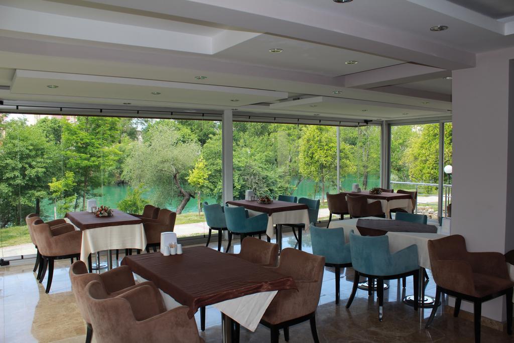 River Hotel 마나브가트 외부 사진