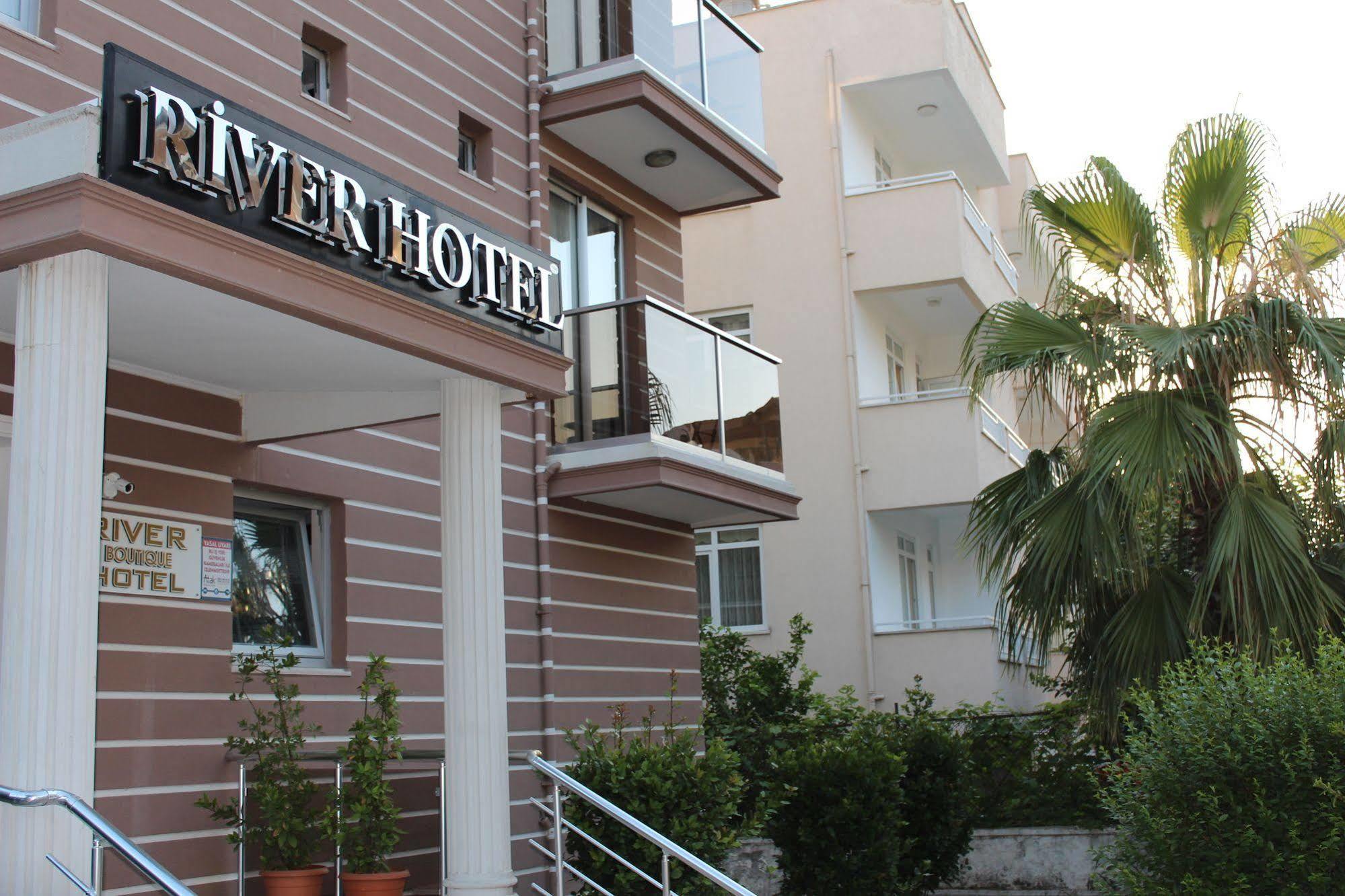 River Hotel 마나브가트 외부 사진